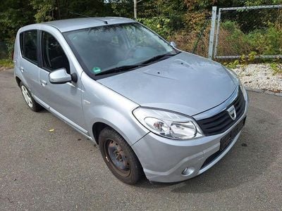 Gebraucht Dacia Sandero 75 PS (55 kW) 2009 Silber Kleinwagen