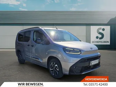 Nuova Toyota Proace Verso City 110 CV (80 kW) 2026 Argento Station wagon