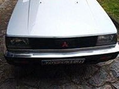 Brugt Mitsubishi Lancer 75 HK (55 kW) 1987 Grå Sedan