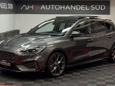 Gebraucht Ford Focus ST 280 PS (205 kW) 2019 Magneticgrau (metallic) Limousine