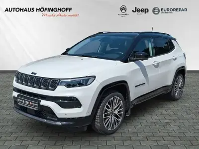 Gebraucht Jeep Compass Summit 241 PS (177 kW) 2024 Weiß SUV