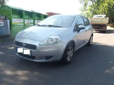 Gebraucht Fiat Grande Punto 77 PS (56 kW) 2007 Silber Kleinwagen