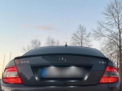 Mercedes C320