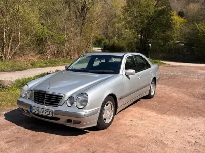 Usado Mercedes E200