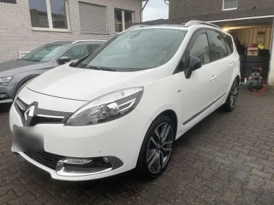 Gebraucht Renault Scenic E-Tech Bose Edition 130 PS (95 kW) 2014 Weiß Kombi