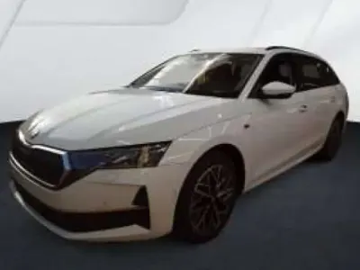 Używany Skoda Octavia Tour 150 KM (110 kW) 2025 Biały Kombi