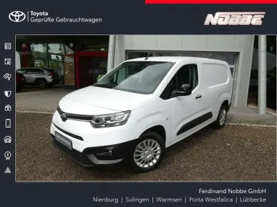 Gebraucht Toyota Proace City City 102 PS (75 kW) 2023 Ice white Van / Kleinbus