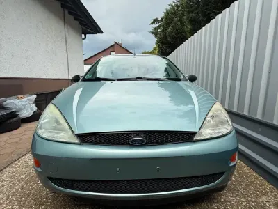 Gebraucht Ford Focus 2000 Grün Limousine