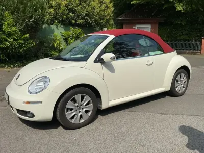 Gebraucht VW New Beetle United 102 PS (75 kW) 2008 Weiß Kleinwagen