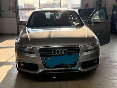 Gebraucht Audi A4 Ambiente 160 PS (117 kW) 2010 Grau Kombi
