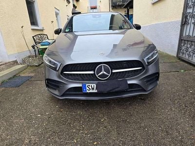 Gebraucht Mercedes A250 AMG line 224 PS (164 kW) 2022 Grau Limousine