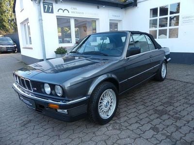 Second-hand BMW 325 Sport Line 170 CP (125 kW) 1990 Gri Cabrio
