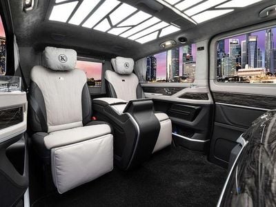 Nuova Mercedes V300 Business 237 CV (174 kW) 2025 Nero Monovolume