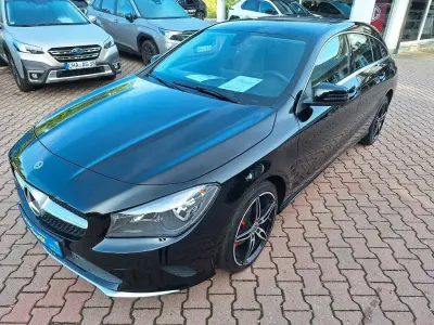 Gebraucht Mercedes CLA180 122 PS (89 kW) 2019 Nachtschwarz Limousine