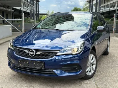 Gebraucht Opel Astra Edition 131 PS (96 kW) 2021 Nautic blue (metallic) Kombi
