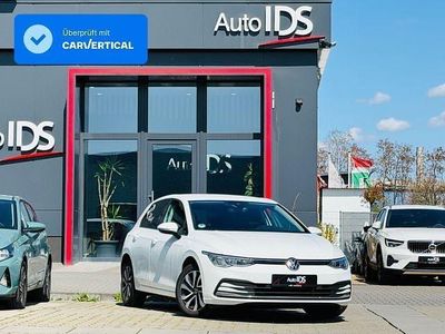 Usata VW Golf VII Active 150 CV (110 kW) 2021 Bianco Utilitaria
