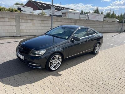 Schwarz Gebraucht 2012 Mercedes C180 Coupé | 10.990 € (Fairer Preis)