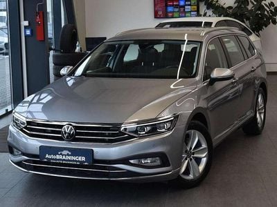 Pyrit silber Gebraucht 2024 VW Passat Elegance Kombi | 26.550 € (Guter Preis)