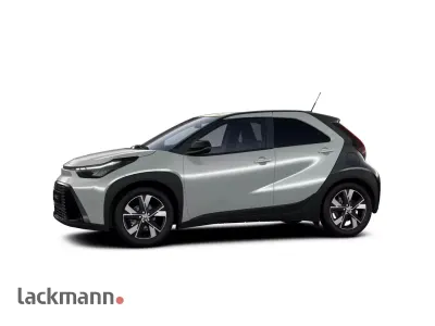 Neu Toyota Aygo X 117 PS (86 kW) 2026 Silber SUV
