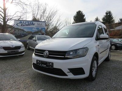 Gebraucht VW Caddy Trendline 102 PS (75 kW) 2017 Weiß Van / Kleinbus