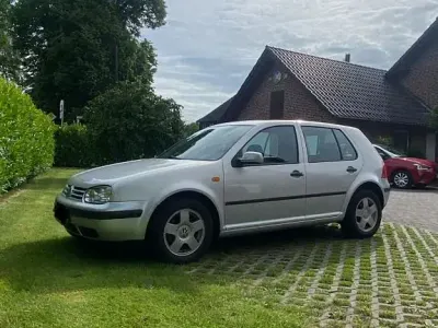 Gebraucht VW Golf III Basis 110 PS (80 kW) 1999 Silber Limousine