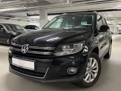Gebraucht VW Tiguan Sportline 110 PS (80 kW) 2012 Schwarz SUV