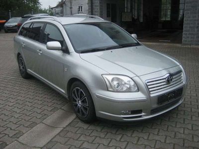 gebraucht Toyota Avensis 1.8 VVT-i Combi Travel