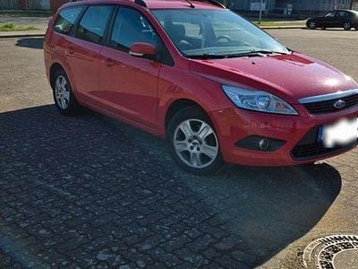 Usata Ford Focus 109 CV (80 kW) 2010 Rosso Station wagon