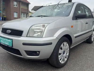 Gebraucht Ford Fusion Ambiente 80 PS (58 kW) 2003 Grau Kleinwagen