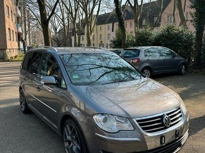 Gebraucht VW Touran 140 PS (102 kW) 2007 Grau Van / Kleinbus