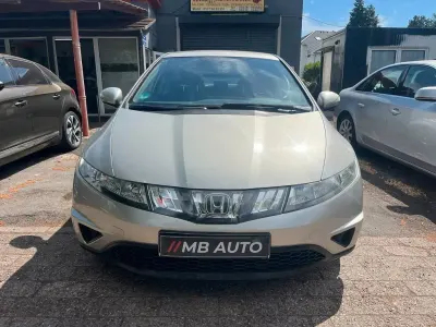 Gebraucht Honda Civic 140 PS (102 kW) 2007 Gold Limousine