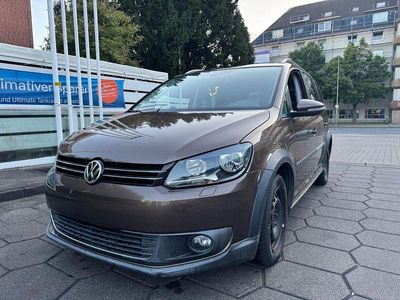 VW Touran Cross