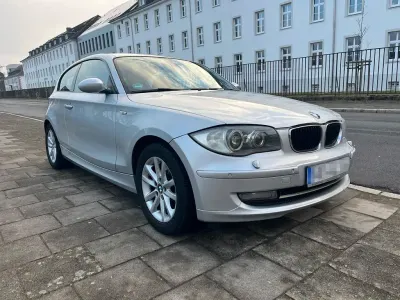 Gebraucht BMW 118 143 PS (105 kW) 2008 Silber Kleinwagen