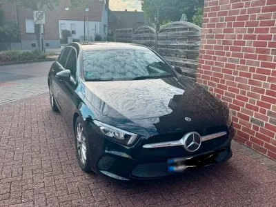 Gebraucht Mercedes A200 163 PS (119 kW) 2018 Schwarz Limousine