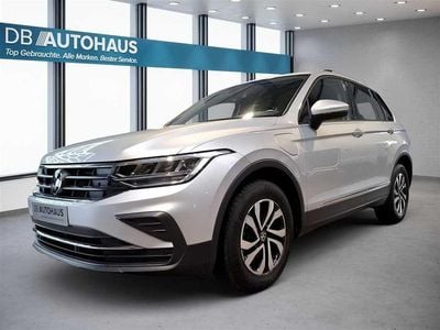 Gebraucht VW Tiguan Active 245 PS (180 kW) 2022 Silber SUV