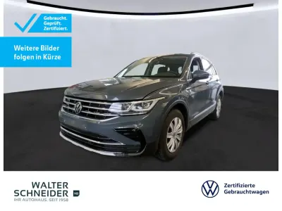 Gebraucht VW Tiguan Elegance 245 PS (180 kW) 2023 Delfingrau metallic SUV