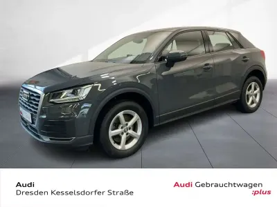 Usata Audi Q2 Design 116 CV (85 kW) 2017 Grigio SUV
