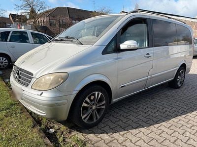 Gebraucht Mercedes Viano 150 PS (110 kW) 2004 Silber Van / Kleinbus