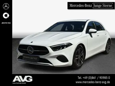 Gebraucht Mercedes A200 Advanced 150 PS (110 kW) 2025 Weiß Limousine