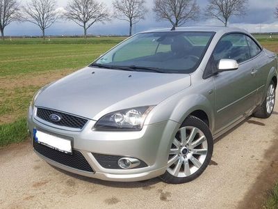 gebraucht Ford Focus Cabriolet aus 2008 2.0 Sitzh Klima PDC Alu TÜV bis 8.2025