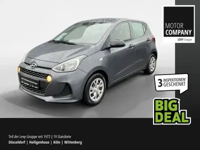 Gebraucht Hyundai i10 Basis 67 PS (49 kW) 2017 Schwarz Kleinwagen