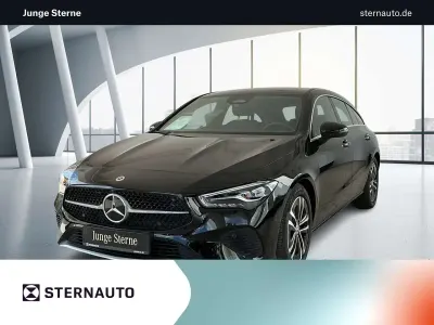Gebraucht Mercedes CLA200 Shooting Brake 163 PS (119 kW) 2025 Unilack nachtschwarz Kombi