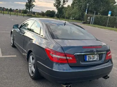 Gebraucht Mercedes 250 204 PS (150 kW) 2011 Grau Coupé