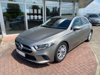 Gebraucht Mercedes A180 Progressive 136 PS (100 kW) 2020