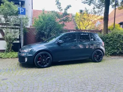 Gebraucht VW Golf VII GTI 211 PS (155 kW) 2013 Grau Limousine