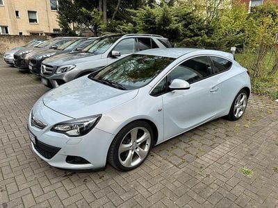 Usata Opel Astra GTC 165 CV (121 kW) 2012 Grigio Coupé