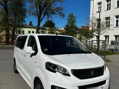 Second-hand Peugeot Traveller 177 CP (130 kW) 2016 Alb Monovolum
