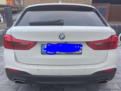 Gebraucht BMW 520 Sport Line 190 PS (139 kW) 2019 Weiß Kombi