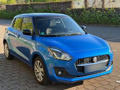 Second-hand Suzuki Swift Comfort 83 CP (61 kW) 2023 Albastru Hatchback