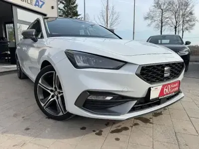 Gebraucht Seat Leon FR 150 PS (110 kW) 2021 Nevada white Limousine